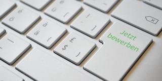 Picture keyboard "Jetzt bewerben"